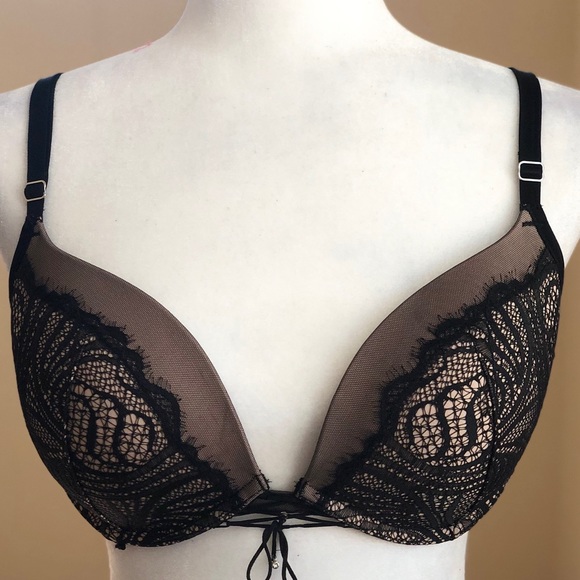 Lacey Push Up Bra - Picture 1 of 1